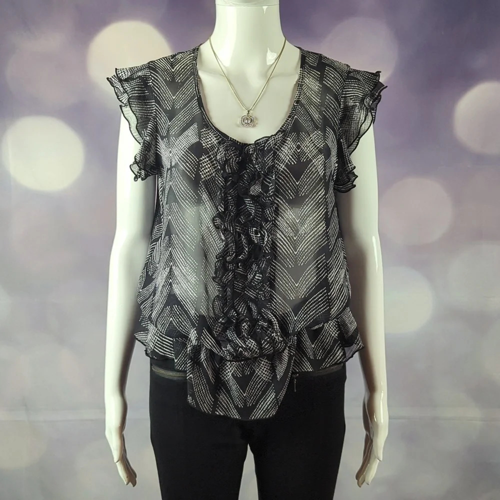 Worthington sz M Black & White Cap Flutter Sleeve Ruffled Blouse
